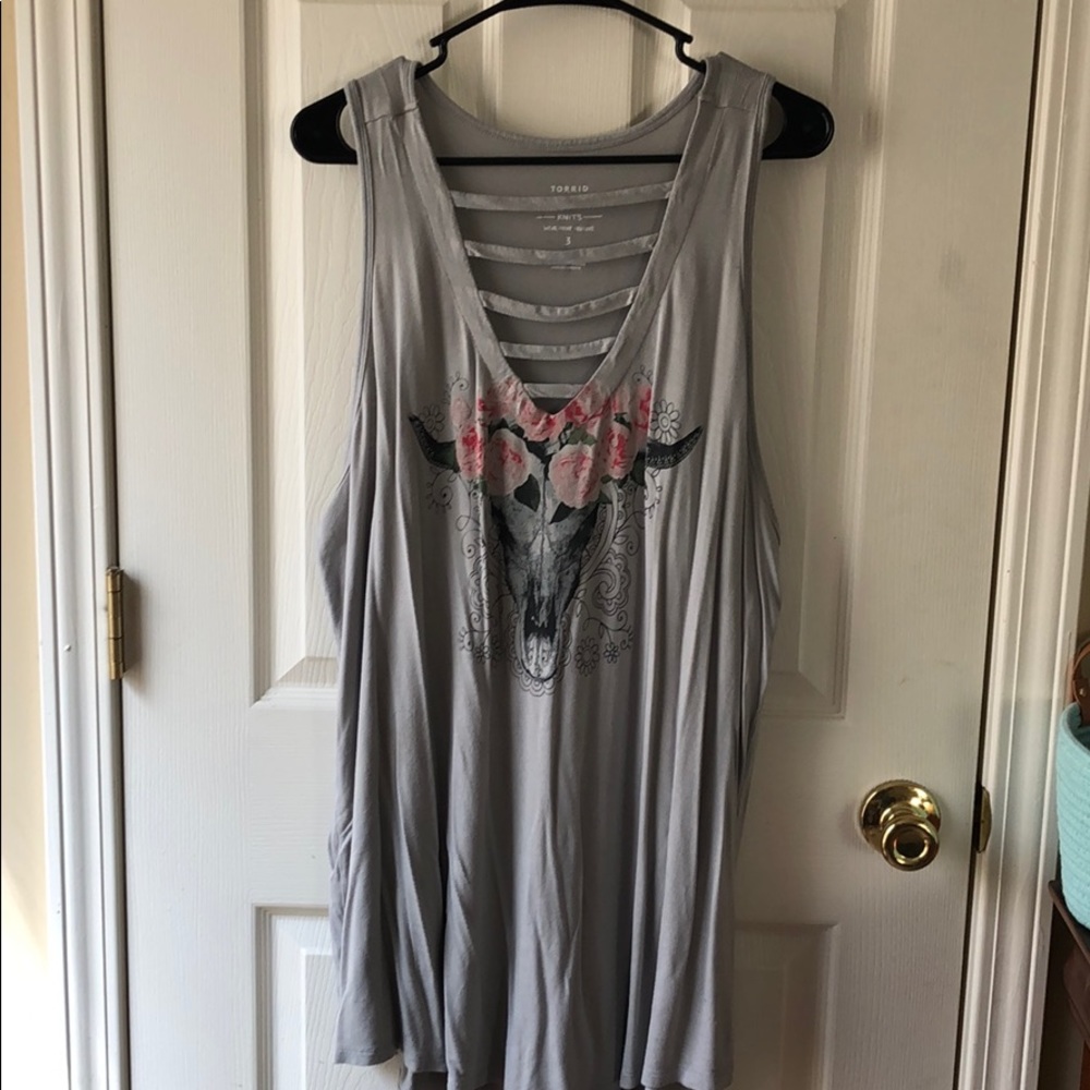 Torrid skull tank